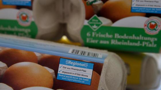 Eierverpackung mit Regionalfenster-Kennzeichen